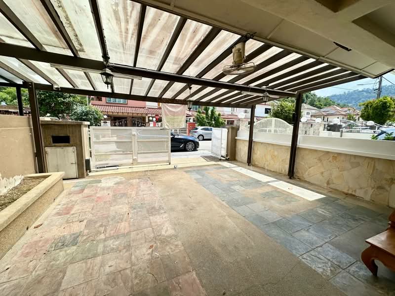 2-storey Terraced House for Sale in Bukit Indah (Ampang) - Azli Ibrahim - Exterior - PropertyGuru.com.my