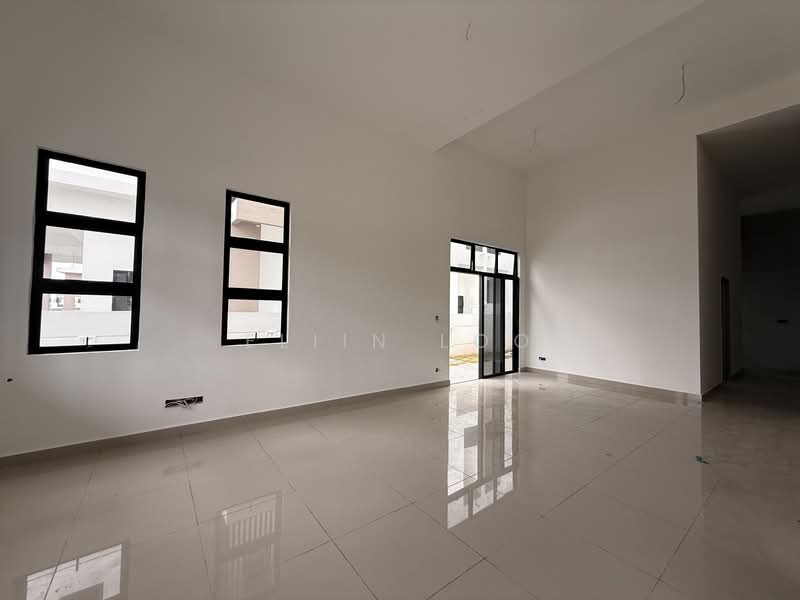 Rumah Kluster untuk Dijual di Taman Pulai Bestari (Skudai) - Eliin Loo - Living Room - PropertyGuru.com.my