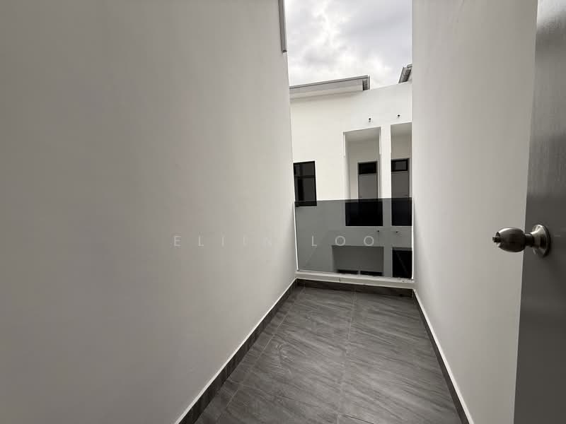 Rumah Kluster untuk Dijual di Taman Pulai Bestari (Skudai) - Eliin Loo - Exterior - PropertyGuru.com.my