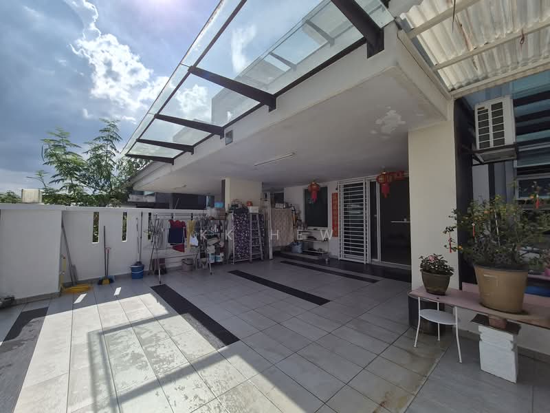Rumah Teres 2 Tingkat untuk Dijual di Taman Tiara East (Semenyih) - KK HEW - Exterior - PropertyGuru.com.my