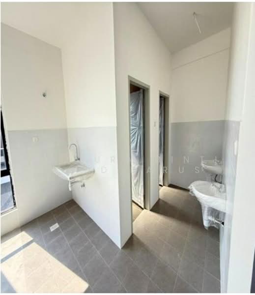 Shop / Office for Rent in Setia Ecohill (Semenyih) - Maizura binti Mohd Darus - Bathroom - PropertyGuru.com.my