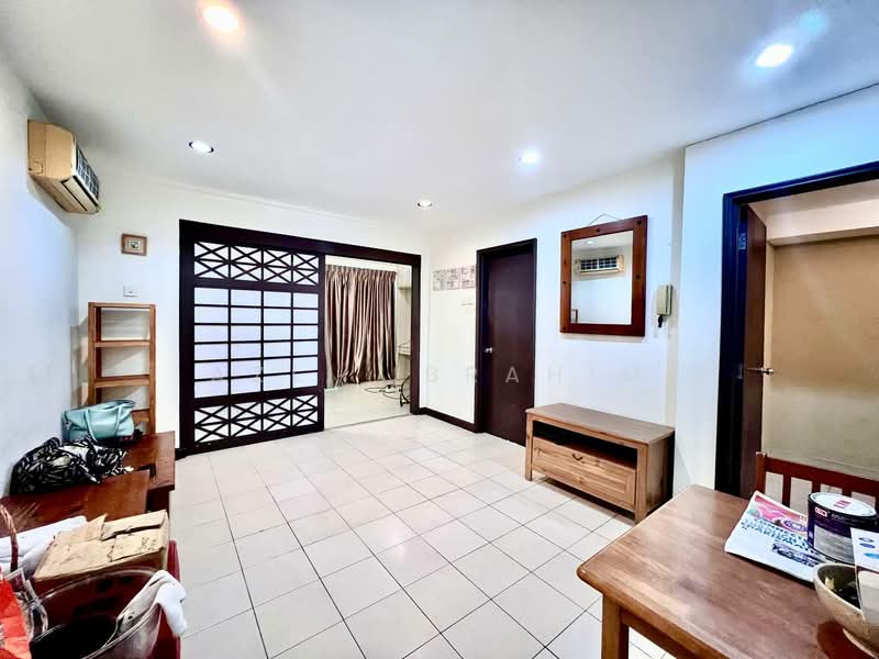 Kondominium untuk Dijual di Tivoli Villas - Azli Ibrahim - Living Room - PropertyGuru.com.my