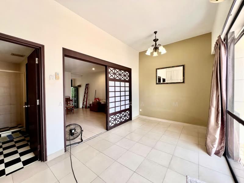 Kondominium untuk Dijual di Tivoli Villas - Azli Ibrahim - Living Room - PropertyGuru.com.my
