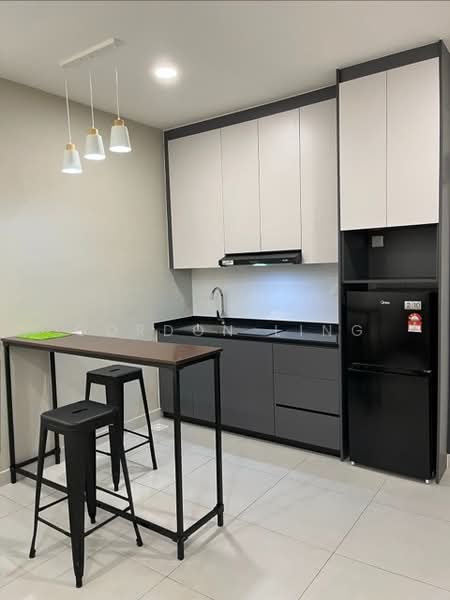 Service Residence for Rent at Dorsett Waterfront Subang - Gordon Ling - Kitchen - PropertyGuru.com.my