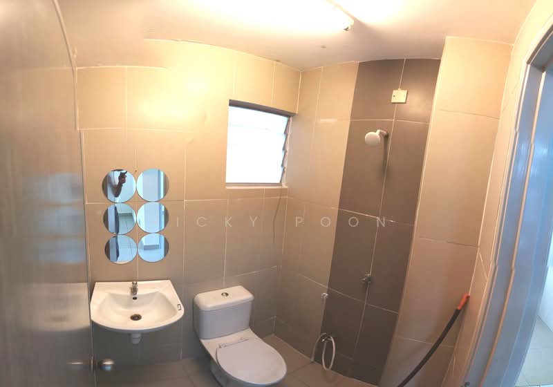 Rumah Teres 2 Tingkat untuk Dijual di Bandar Mahkota Cheras (Cheras) - Ricky Poon - Bathroom - PropertyGuru.com.my