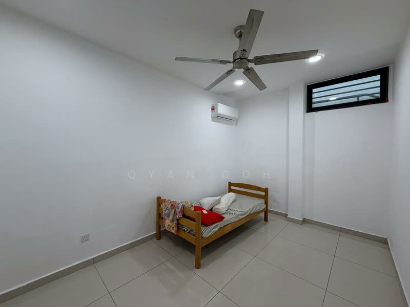 Rumah Berkembar untuk Dijual di Taman Tun Sardon (Gelugor) - Qyan Goh - Bedroom - PropertyGuru.com.my