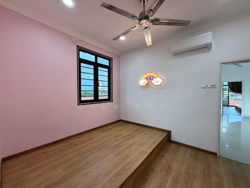 Rumah Berkembar untuk Dijual di Taman Tun Sardon (Gelugor) - Qyan Goh - Bedroom - PropertyGuru.com.my