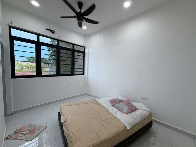 Rumah Berkembar untuk Dijual di Taman Tun Sardon (Gelugor) - Qyan Goh - Bedroom - PropertyGuru.com.my