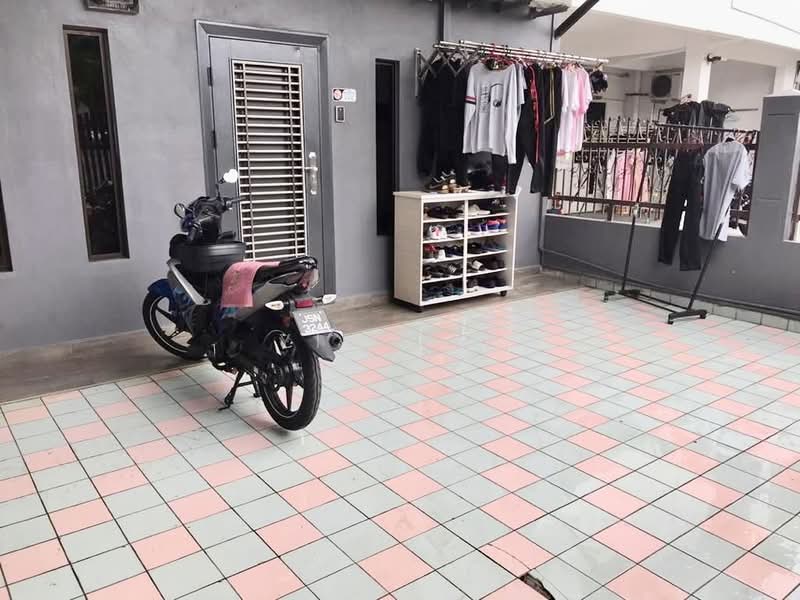 2-storey Terraced House for Sale in Taman Sentosa (Johor Bahru) - Yik Tat - Exterior - PropertyGuru.com.my