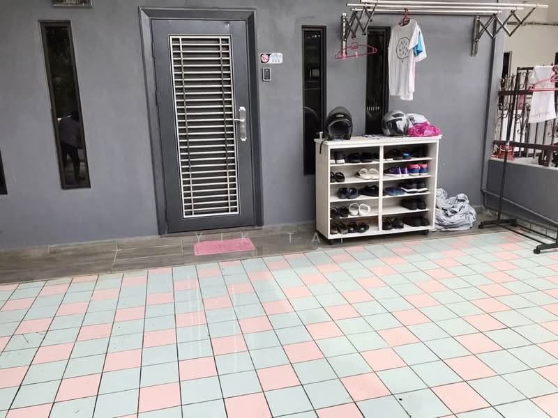 2-storey Terraced House for Sale in Taman Sentosa (Johor Bahru) - Yik Tat - Exterior - PropertyGuru.com.my