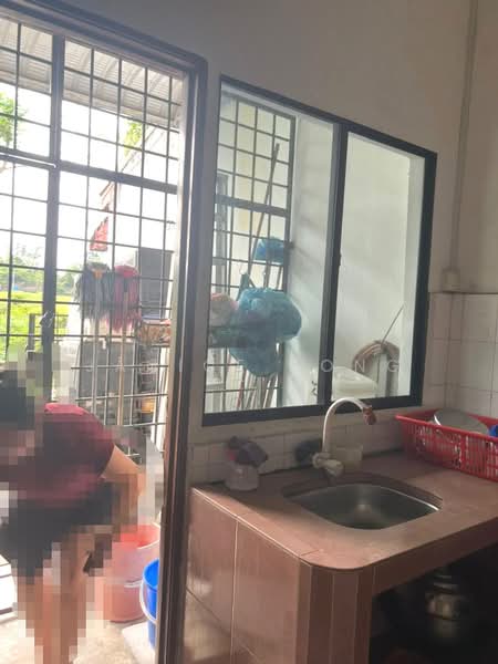 Rumah Teres 2 Tingkat untuk Dijual di Taman Puteri Wangsa (Ulu Tiram) - Janice Yong - Kitchen - PropertyGuru.com.my