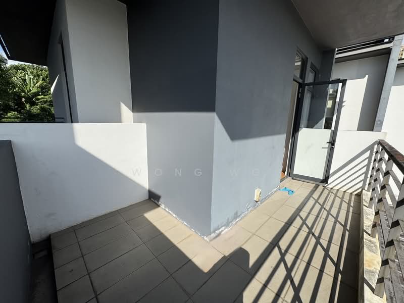 Rumah Teres 3 Tingkat untuk Disewa di Petaling Jaya (Selangor) - Wong WG - Balcony - PropertyGuru.com.my