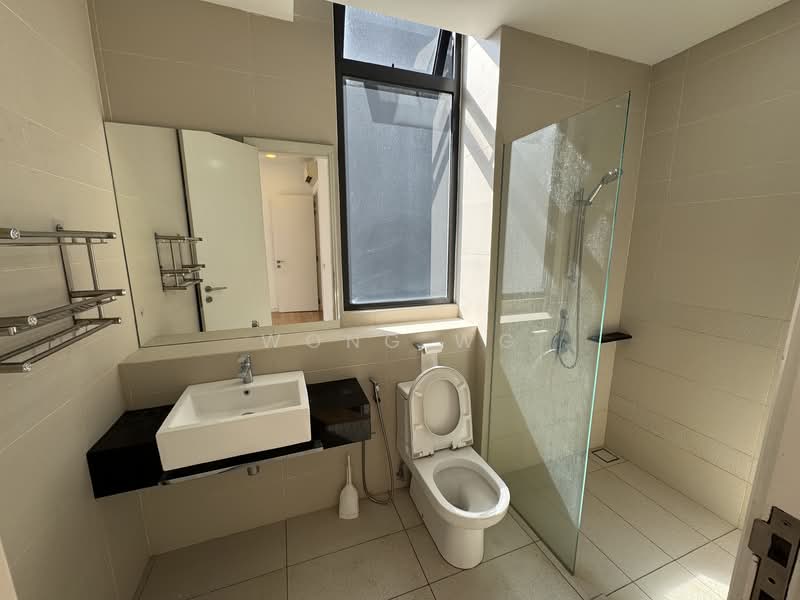 Rumah Teres 3 Tingkat untuk Disewa di Petaling Jaya (Selangor) - Wong WG - Bathroom - PropertyGuru.com.my