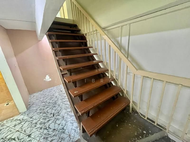 2-storey Terraced House for Sale in Taman Muda (Ampang) - Azli Ibrahim - Interior - PropertyGuru.com.my