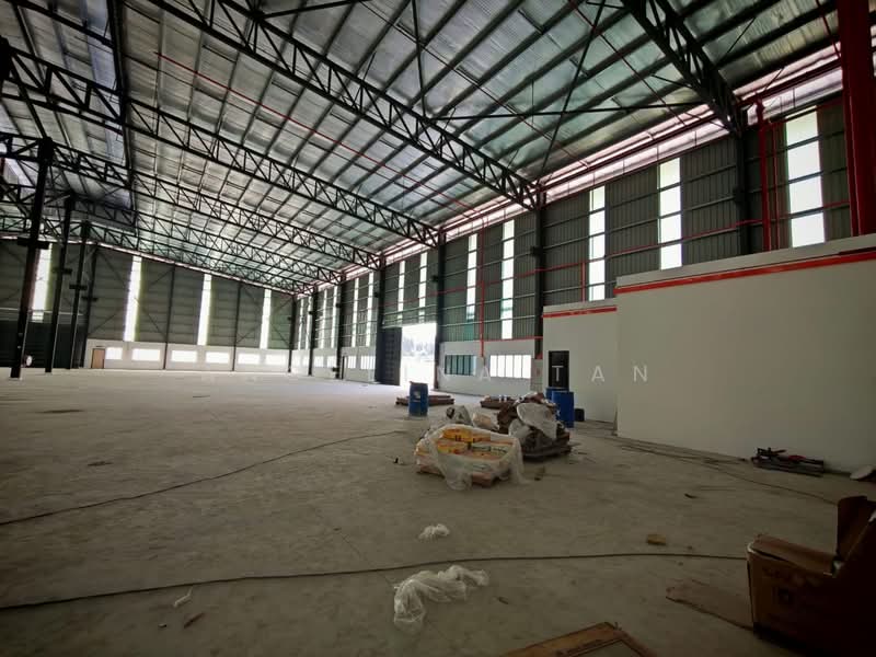 Factory for Rent in Puncak Alam (Selangor) - Angelina Tan - Interior - PropertyGuru.com.my