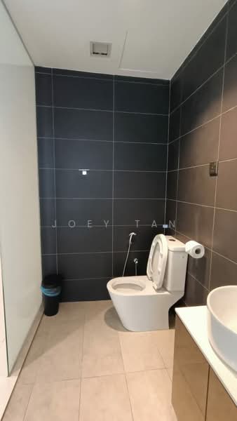 Servis Apartment untuk Disewa di Novo Ampang - Joey Tan - Bathroom - PropertyGuru.com.my