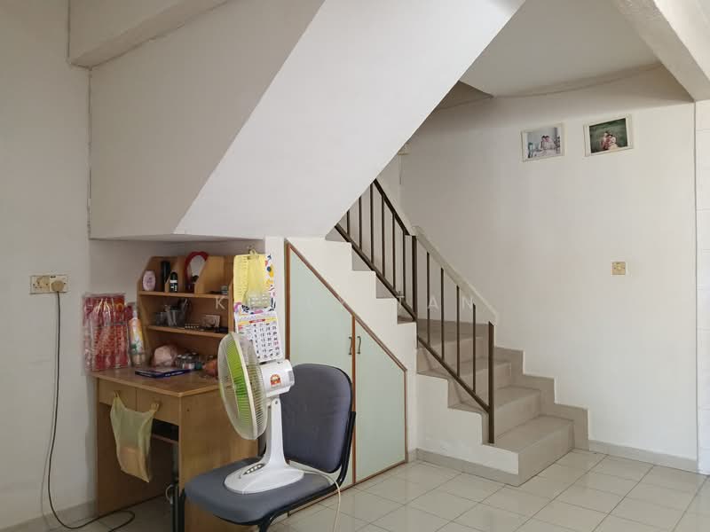 2-storey Terraced House for Sale in Taman Seri Gaya (Ipoh) - Kelly Tan - PropertyGuru.com.my