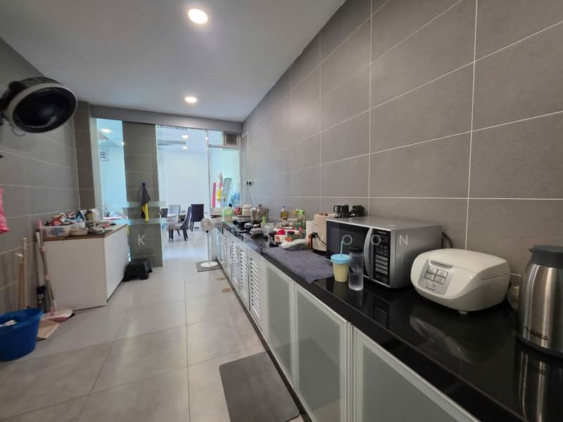 Cluster House for Sale in Johor Bahru (Johor) - Kayden Voon - Kitchen - PropertyGuru.com.my