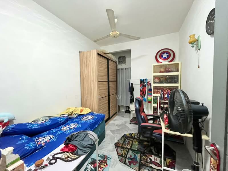 Semi-Detached House for Sale in Bandar Country Homes (Rawang) - Leon Wong - Bedroom - PropertyGuru.com.my