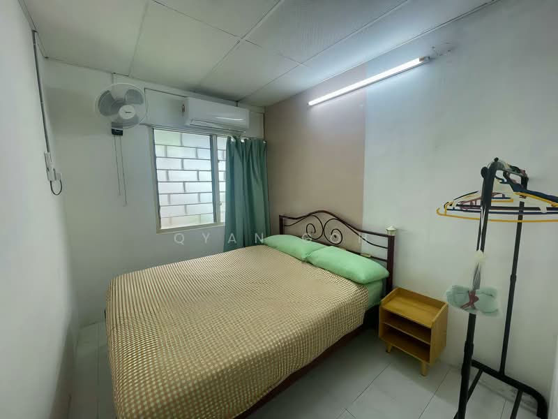 Rumah Teres untuk Disewa di Island Glades (Jelutong) - Qyan Goh - Bedroom - PropertyGuru.com.my