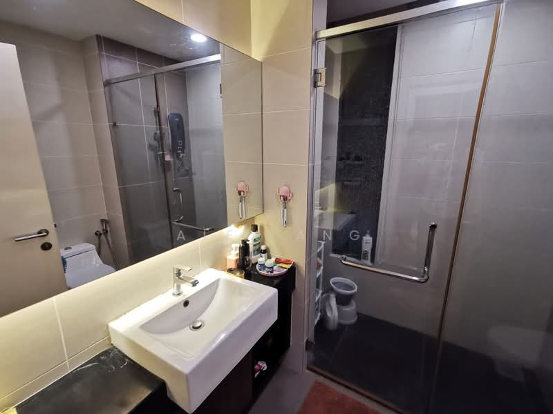 Service Residence for Sale at LakePark Residence @ KL North - Alex Ang - Bathroom - PropertyGuru.com.my