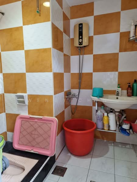 2-storey Terraced House for Sale in Taman Tasik Prima (Puchong) - Wendy Chin - Bathroom - PropertyGuru.com.my
