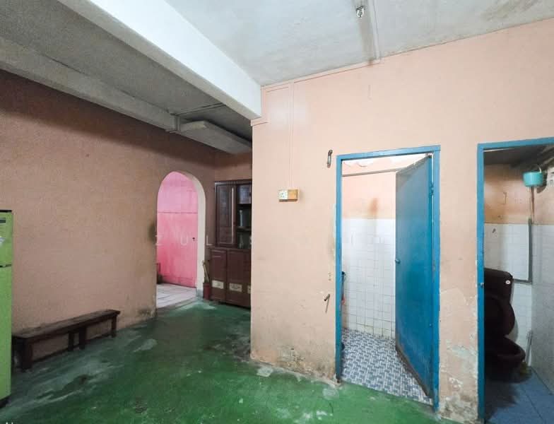 1.5-storey Terraced House for Sale in Kampung Melayu Ampang (Ampang) - Zul Syafiq - Interior - PropertyGuru.com.my