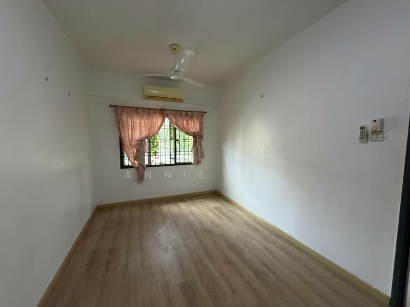 Pangsapuri untuk Dijual di Sri Kenari Apartment - Annie Tee - PropertyGuru.com.my