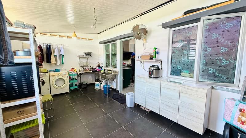 Rumah Teres 1 Tingkat untuk Dijual di Dengkil (Selangor) - Mohd Aizat Saiful Bahri - Kitchen - PropertyGuru.com.my