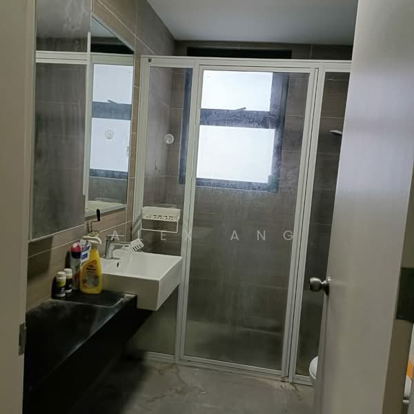 Service Residence for Sale at 28 Boulevard - Alex Ang - Bathroom - PropertyGuru.com.my