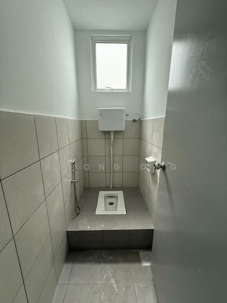 Shop / Office for Rent in Ayer Keroh (Melaka) - Bibong Ong - Bathroom - PropertyGuru.com.my