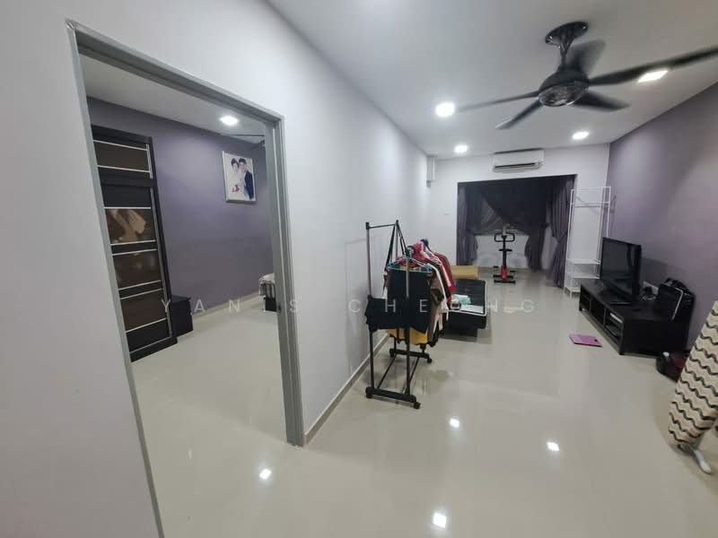 2-storey Terraced House for Sale in Taman Wangsa Permai (Kepong) - Yanis Cheong - Living Room - PropertyGuru.com.my