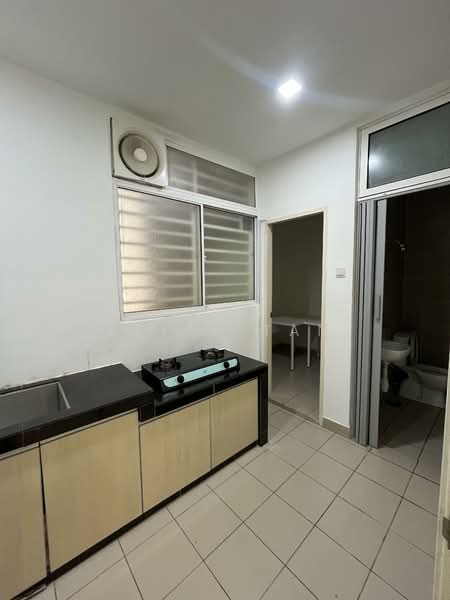 Condominium for Sale at Damansara Foresta - Keith Tan - Kitchen - PropertyGuru.com.my
