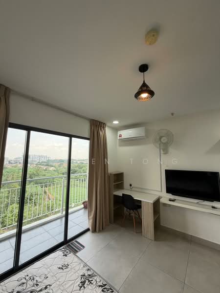 Servis Apartment untuk Disewa di DK Impian - Jayden Tong - Master Bedroom - PropertyGuru.com.my