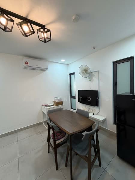 Servis Apartment untuk Disewa di DK Impian - Jayden Tong - Dining Area - PropertyGuru.com.my