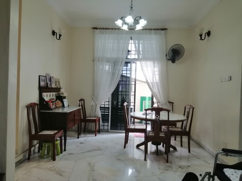 2-storey Terraced House for Sale in Bukit Gambir (Gelugor) - Mary Lee - Dining Room - PropertyGuru.com.my