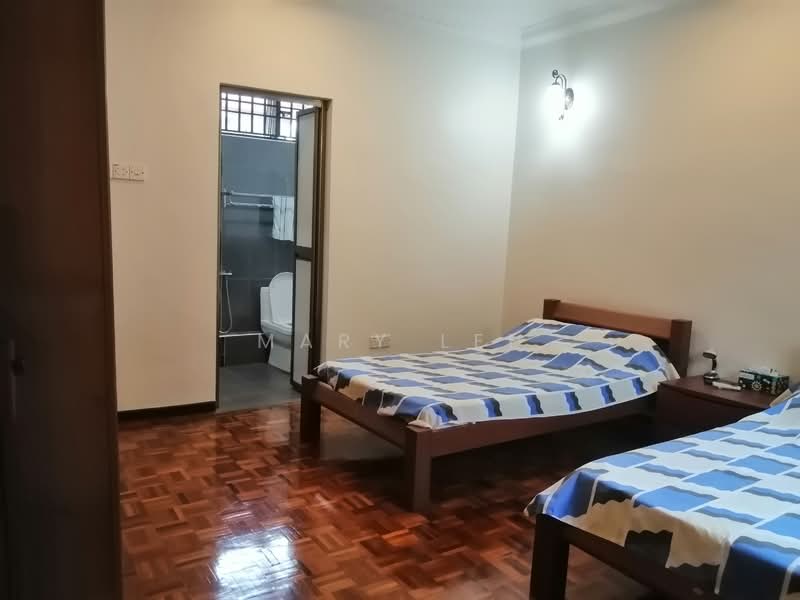 2-storey Terraced House for Sale in Bukit Gambir (Gelugor) - Mary Lee - Master bedroom - PropertyGuru.com.my