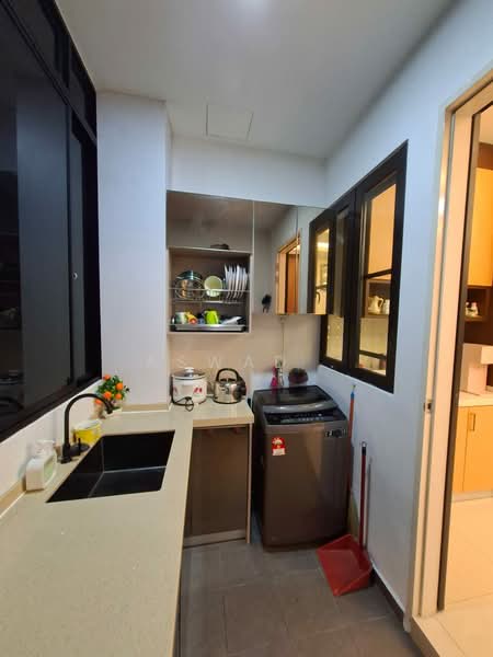 Condominium for Sale at Evoke Residence - Aswad . - Kitchen - PropertyGuru.com.my