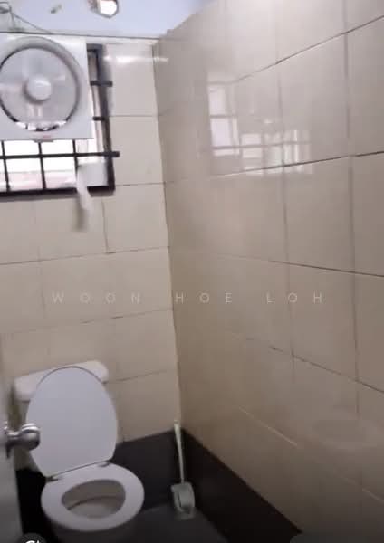 Kedai / Pejabat untuk Disewa di Kuchai Business Park (Kuala Lumpur) - Woon Hoe Loh - Bathroom - PropertyGuru.com.my