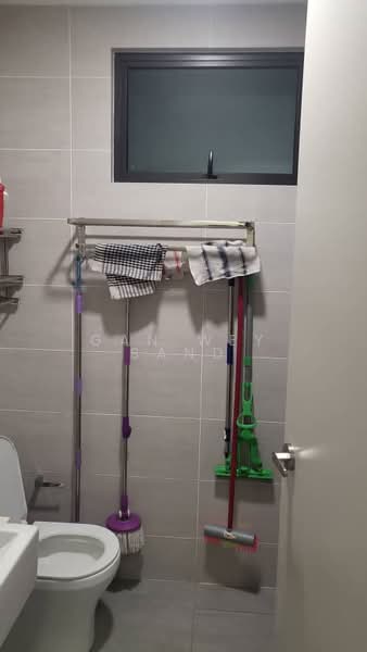 Servis Apartment untuk Disewa di Citizen 2 - GAN WEY SAND - Bathroom - PropertyGuru.com.my
