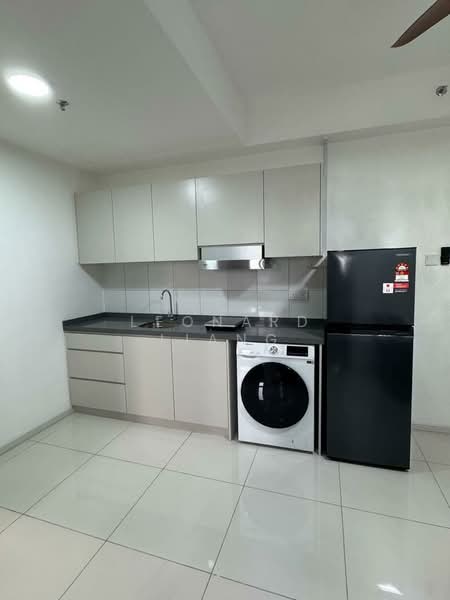 Servis Apartment untuk Disewa di Horizon Suites - Leonard Liang - Kitchen - PropertyGuru.com.my