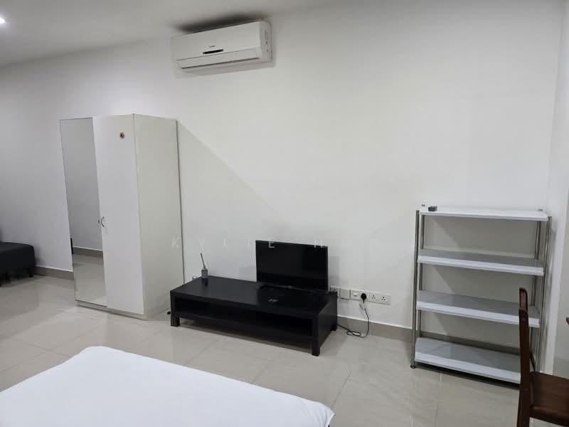 Condominium for Rent at Shaftsbury Residence - Kylie Hoh - Bedroom - PropertyGuru.com.my