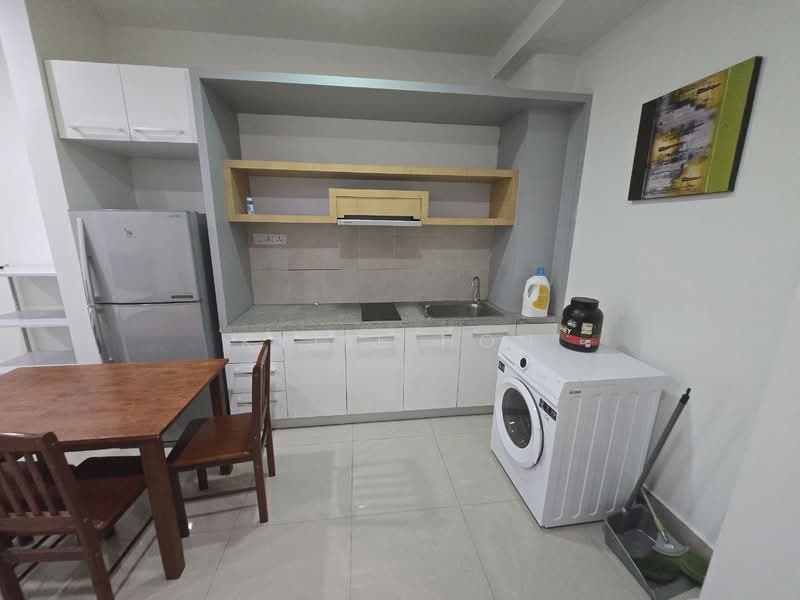 Condominium for Rent at Shaftsbury Residence - Kylie Hoh - Kitchen - PropertyGuru.com.my