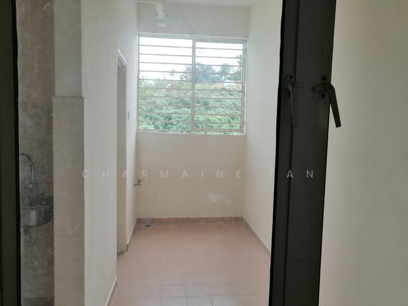 Kondominium untuk Dijual di Casa Suria - Charmaine Tan - Balcony - PropertyGuru.com.my