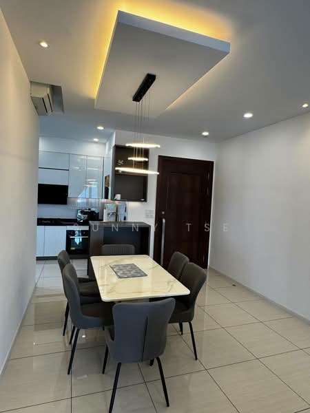 Kondominium untuk Disewa di Queens Residences Q1 @ Queens Waterfront - Sunny Tse - Dining Room - PropertyGuru.com.my