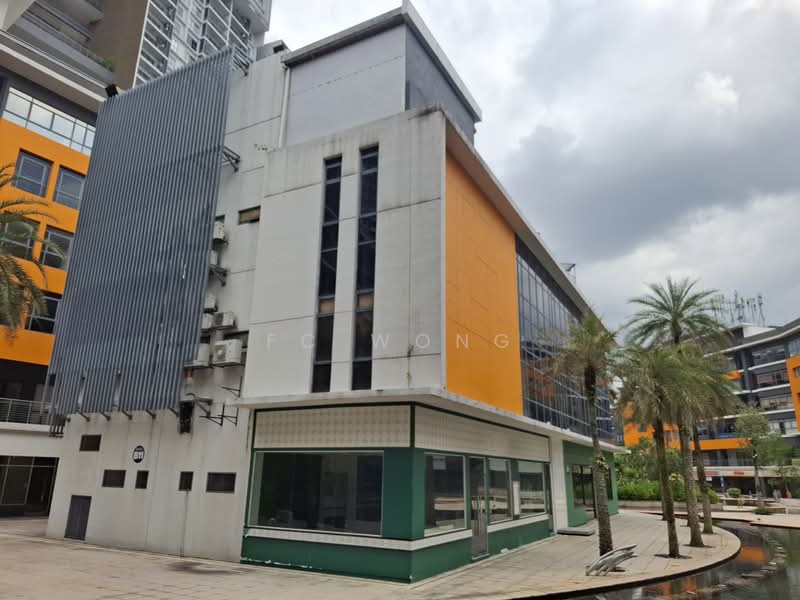 Shop / Office for Rent in Puchong (Selangor) - FC Wong - Exterior of 4 Story Building - PropertyGuru.com.my