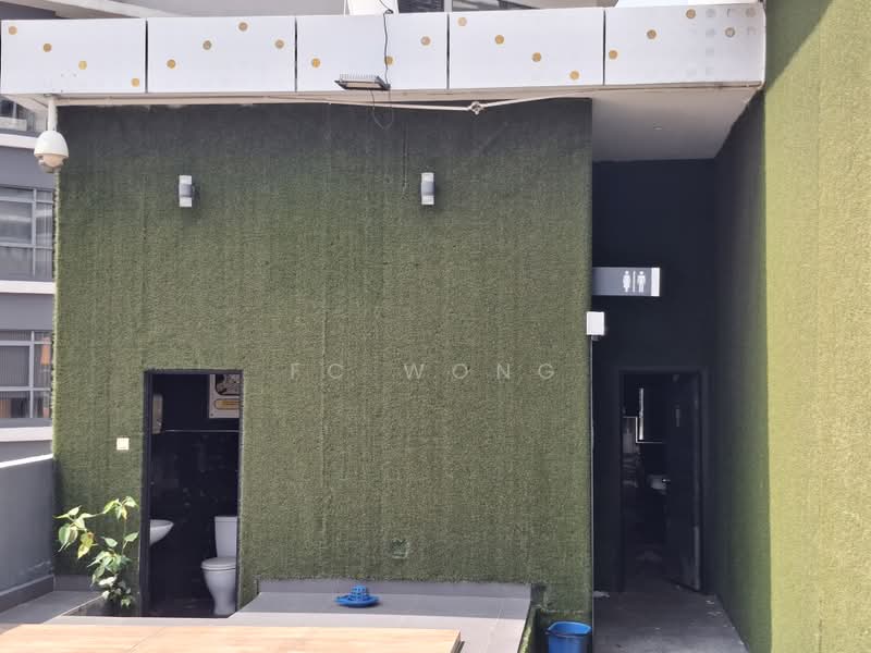 Shop / Office for Rent in Puchong (Selangor) - FC Wong - Bathroom of 3rd Floor or Roof - PropertyGuru.com.my