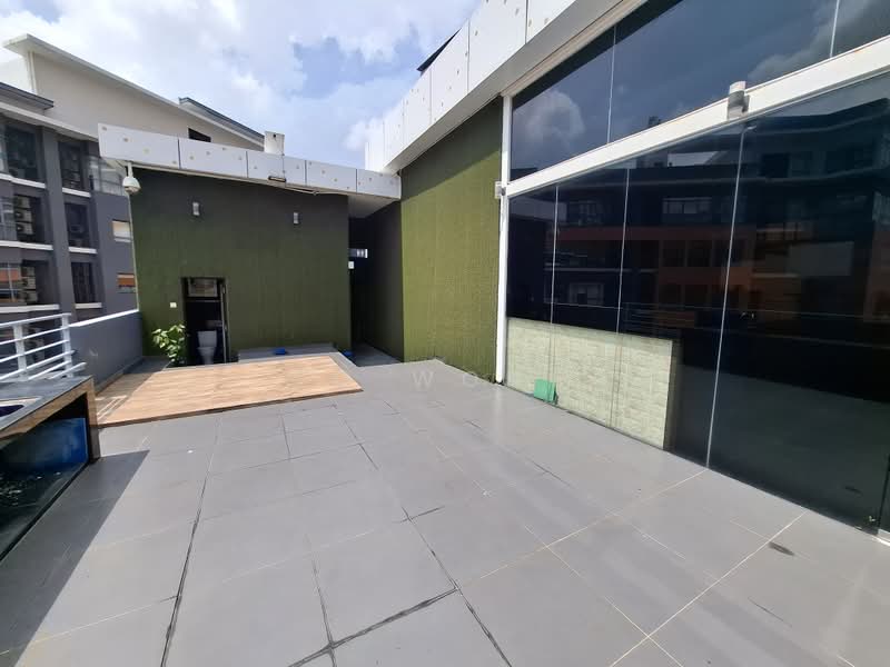 Shop / Office for Rent in Puchong (Selangor) - FC Wong - Bathrooms of 3rd Floor or Roof - PropertyGuru.com.my