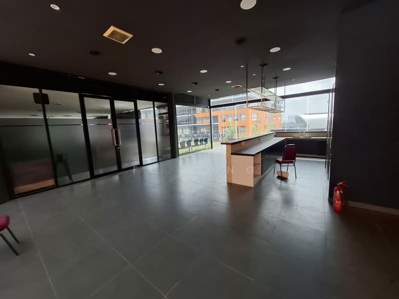 Shop / Office for Rent in Puchong (Selangor) - FC Wong - 3rd Floor or Roof of 4 Story Building - PropertyGuru.com.my