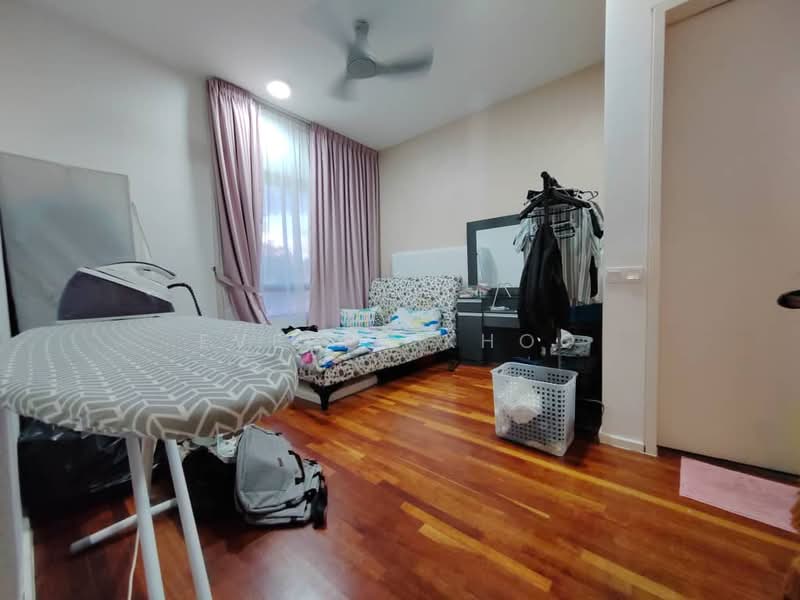 Rumah Teres 3 Tingkat untuk Dijual di Tamansari (Rawang) - Evelyn Khoo - Bedroom - PropertyGuru.com.my